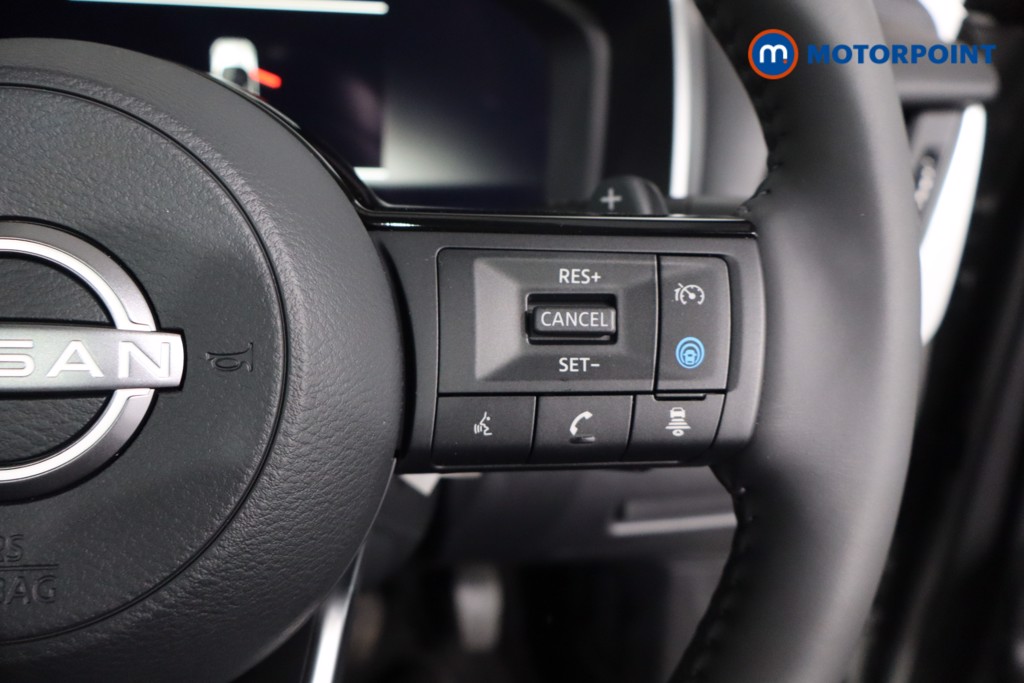Nissan Qashqai N-Connecta Automatic Petrol SUV - Stock Number (1569568) - 8th supplementary image