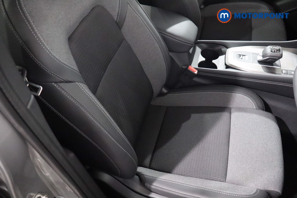 Nissan Qashqai N-Connecta Automatic Petrol SUV - Stock Number (1569568) - 25th supplementary image