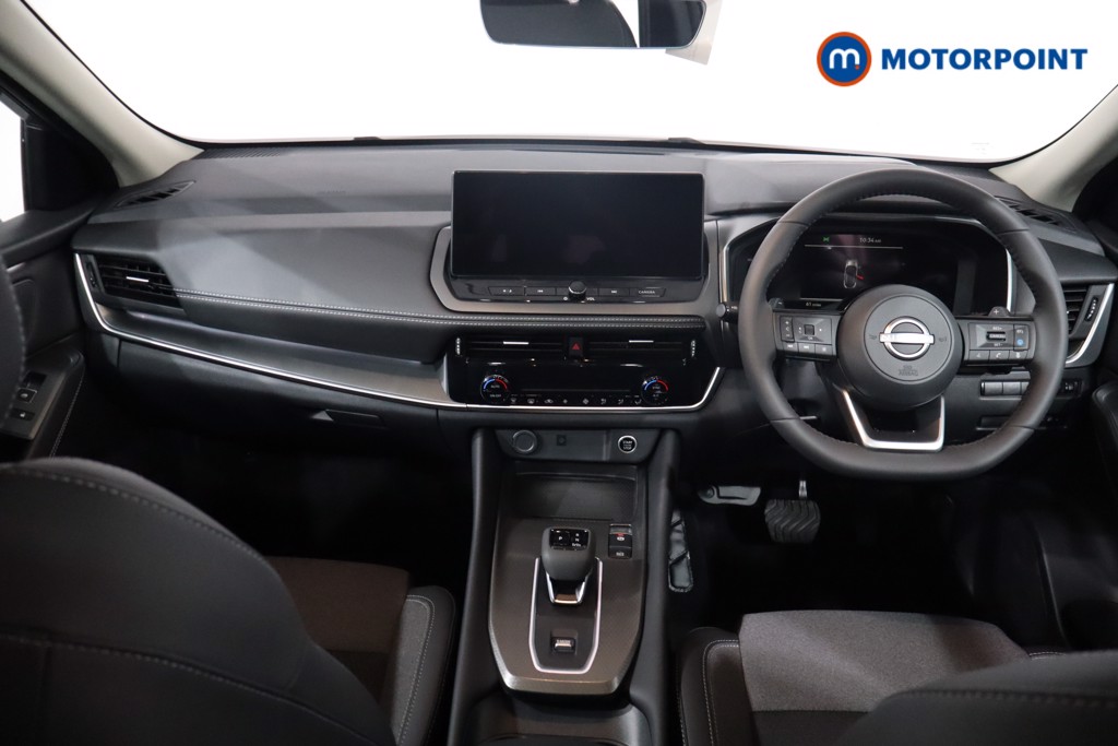 Nissan Qashqai N-Connecta Automatic Petrol SUV - Stock Number (1569573) - 1st supplementary image