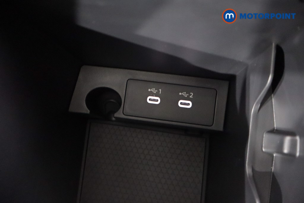 Nissan Qashqai N-Connecta Automatic Petrol SUV - Stock Number (1569575) - 19th supplementary image