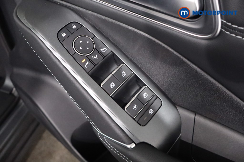 Nissan Qashqai Tekna Automatic Petrol SUV - Stock Number (1569595) - 23rd supplementary image