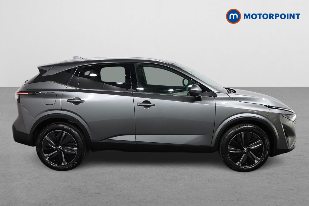 Nissan Qashqai Tekna Automatic Petrol SUV - Stock Number (1569595) - Drivers side