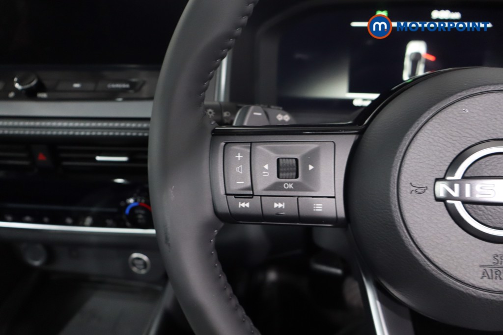 Nissan Qashqai N-Connecta Automatic Petrol SUV - Stock Number (1569612) - 7th supplementary image