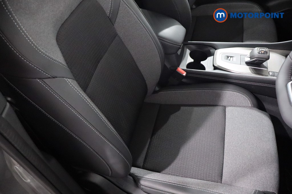 Nissan Qashqai N-Connecta Automatic Petrol SUV - Stock Number (1569612) - 25th supplementary image