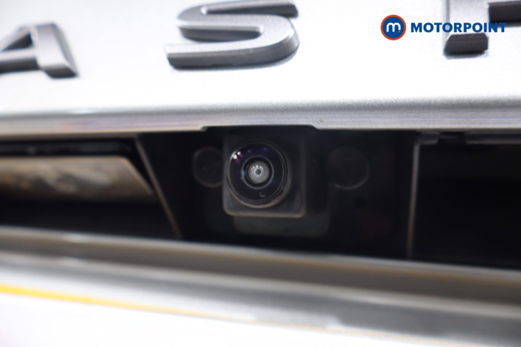 Nissan Qashqai N-Connecta Automatic Petrol SUV - Stock Number (1569612) - 30th supplementary image