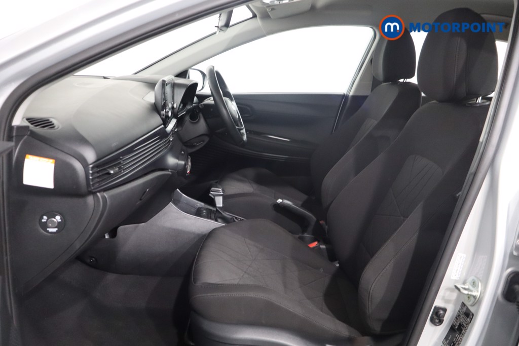Hyundai Bayon Se Connect Automatic Petrol-Electric Hybrid SUV - Stock Number (1561966) - 4th supplementary image