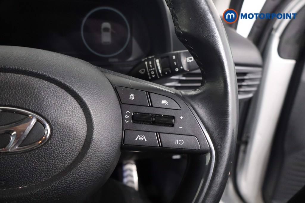 Hyundai Bayon Se Connect Automatic Petrol-Electric Hybrid SUV - Stock Number (1561966) - 8th supplementary image