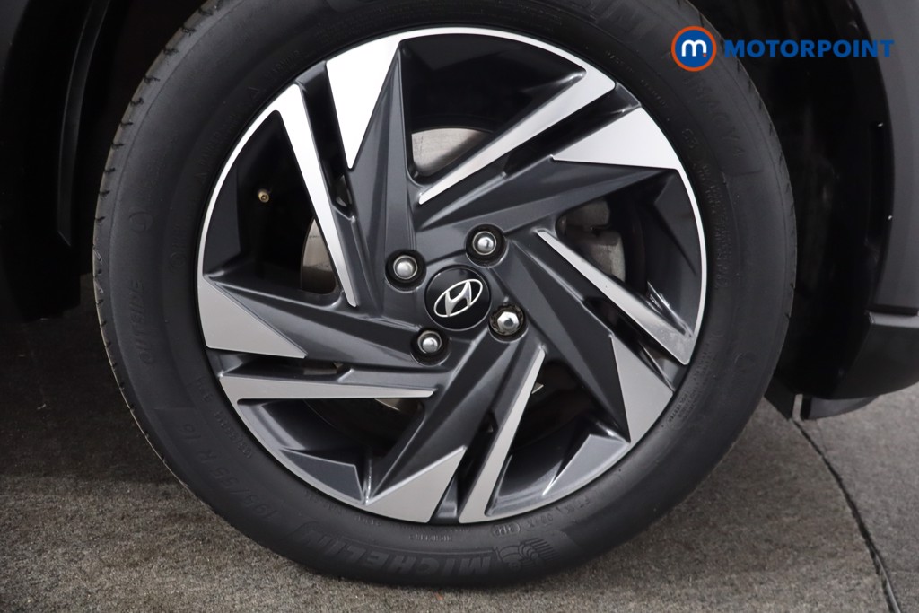 Hyundai Bayon Se Connect Automatic Petrol-Electric Hybrid SUV - Stock Number (1561966) - 9th supplementary image