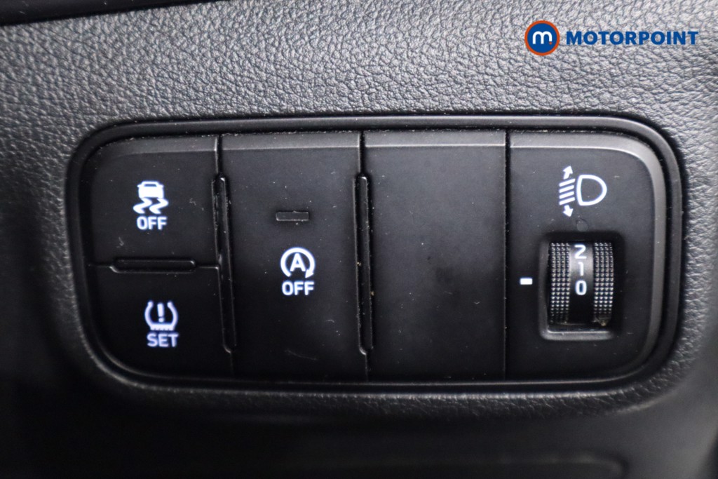 Hyundai Bayon Se Connect Automatic Petrol-Electric Hybrid SUV - Stock Number (1561966) - 19th supplementary image