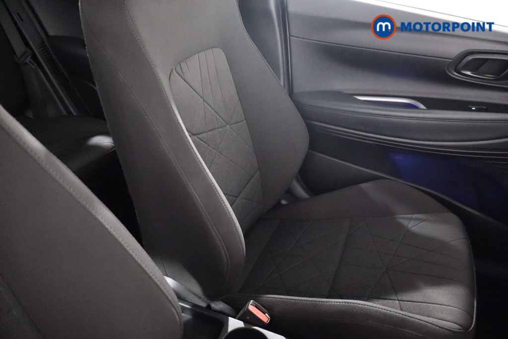 Hyundai Bayon Se Connect Automatic Petrol-Electric Hybrid SUV - Stock Number (1561966) - 22nd supplementary image