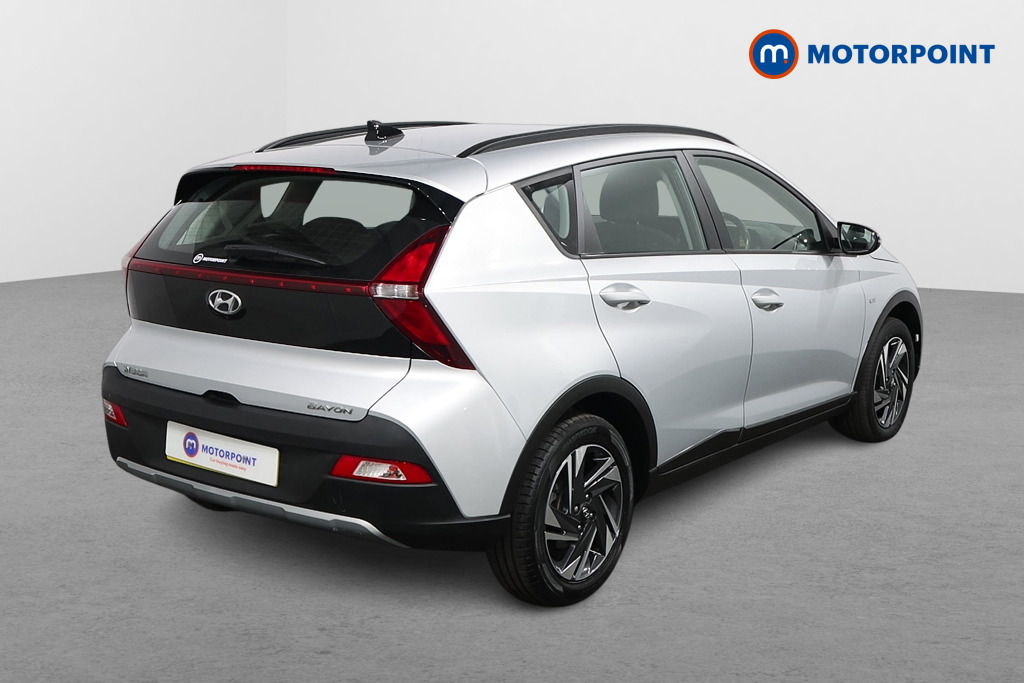 Hyundai Bayon Se Connect Automatic Petrol-Electric Hybrid SUV - Stock Number (1561966) - Drivers side rear corner