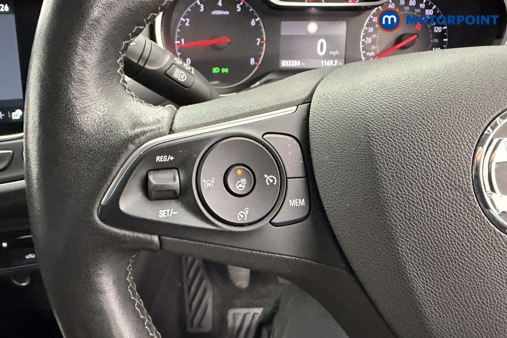 Vauxhall Crossland Ultimate Manual Diesel SUV - Stock Number (1545370) - 12th supplementary image