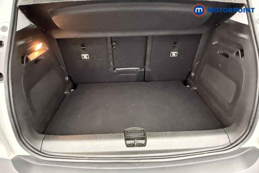 Vauxhall Crossland Ultimate Manual Diesel SUV - Stock Number (1545370) - 20th supplementary image