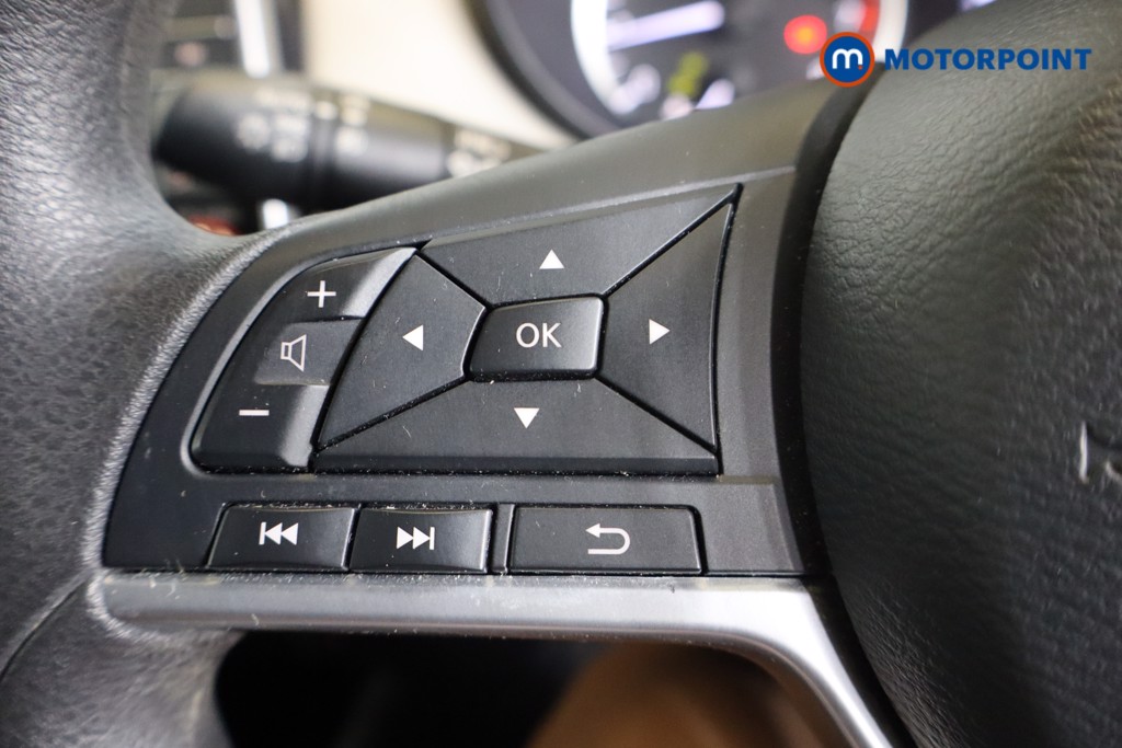Nissan Micra Acenta Manual Petrol Hatchback - Stock Number (1553337) - 11th supplementary image