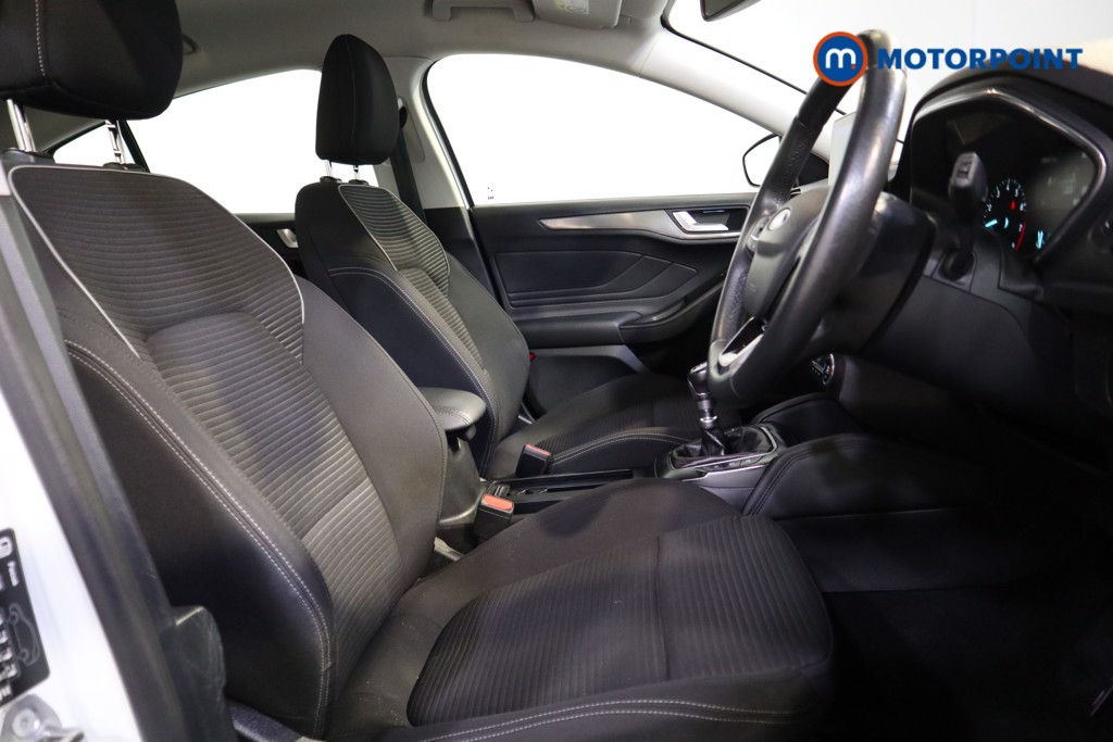 Ford Focus Titanium Manual Petrol Hatchback - Stock Number (1554720) - 13th supplementary image
