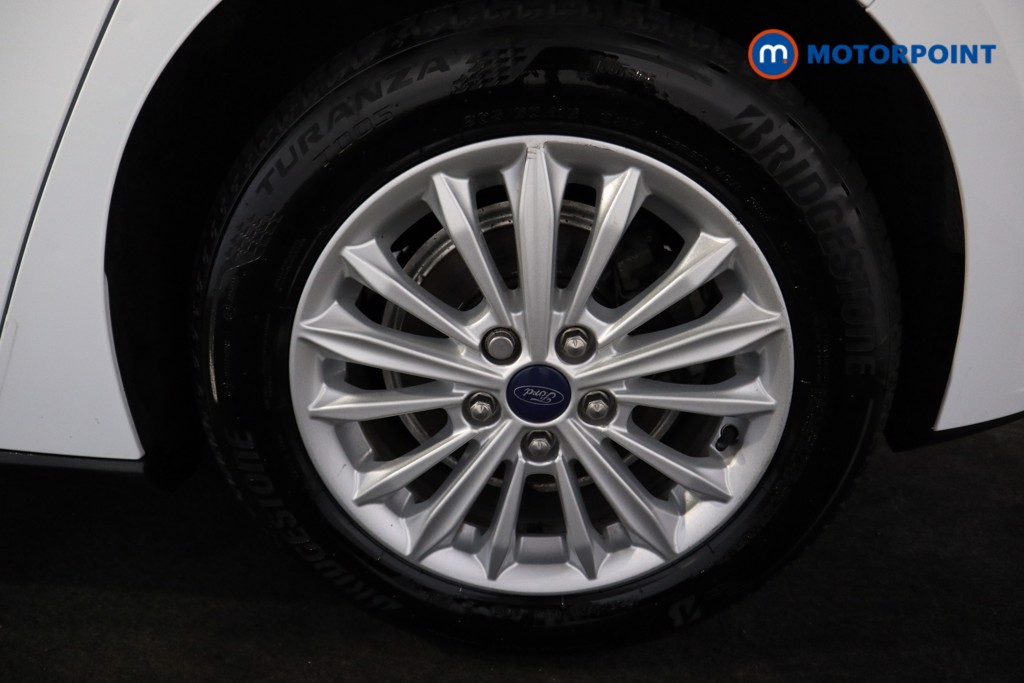 Ford Focus Titanium Manual Petrol Hatchback - Stock Number (1554720) - 19th supplementary image