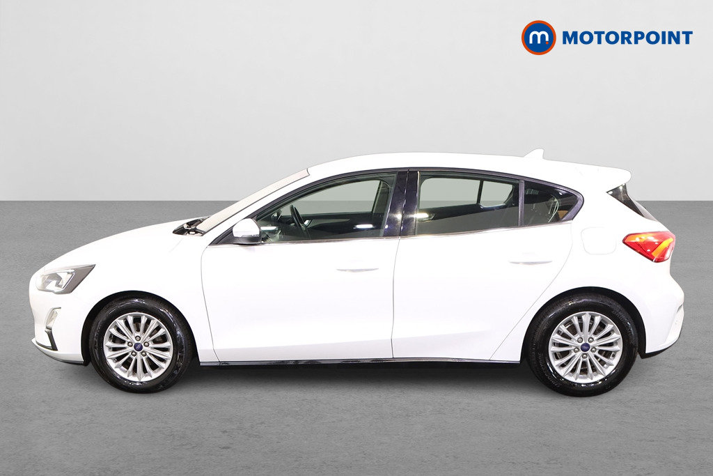 Ford Focus Titanium Manual Petrol Hatchback - Stock Number (1554720) - Passenger side