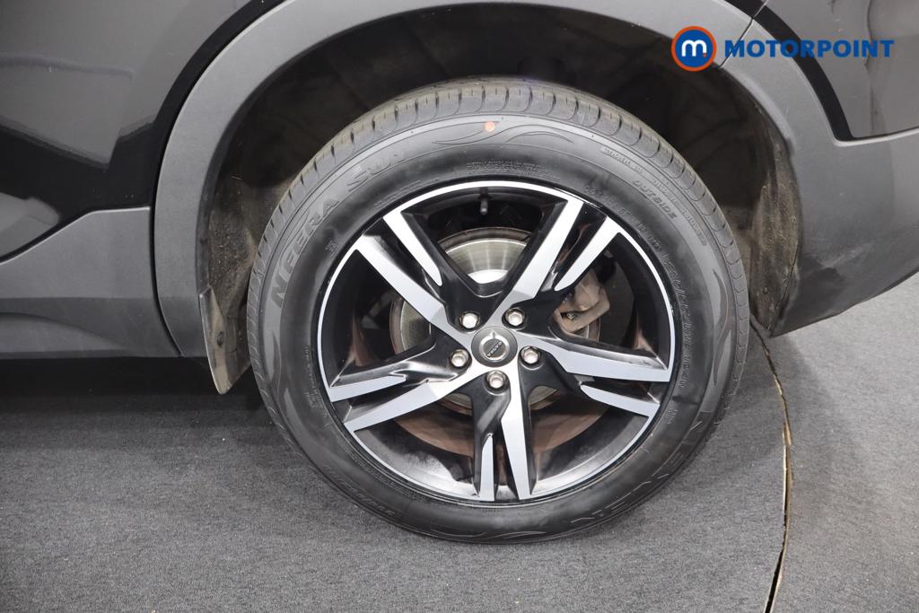 Volvo Xc40 R Design Manual Petrol SUV - Stock Number (1555085) - 28th supplementary image
