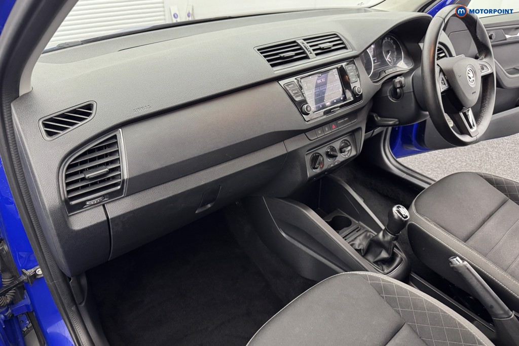 Skoda Fabia SE Manual Petrol Hatchback - Stock Number (1557875) - 9th supplementary image