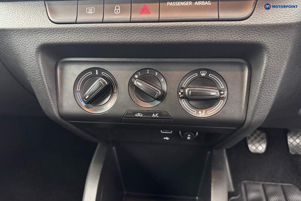 Skoda Fabia SE Manual Petrol Hatchback - Stock Number (1557875) - 15th supplementary image