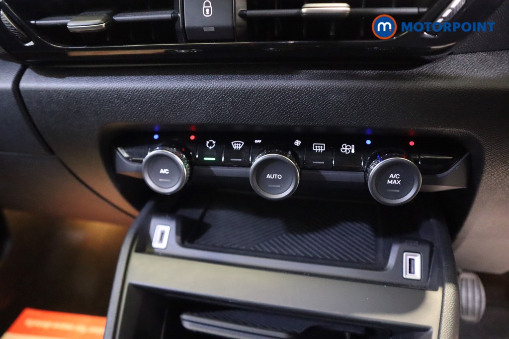 Citroen C4 Sense Manual Petrol Hatchback - Stock Number (1557981) - 5th supplementary image