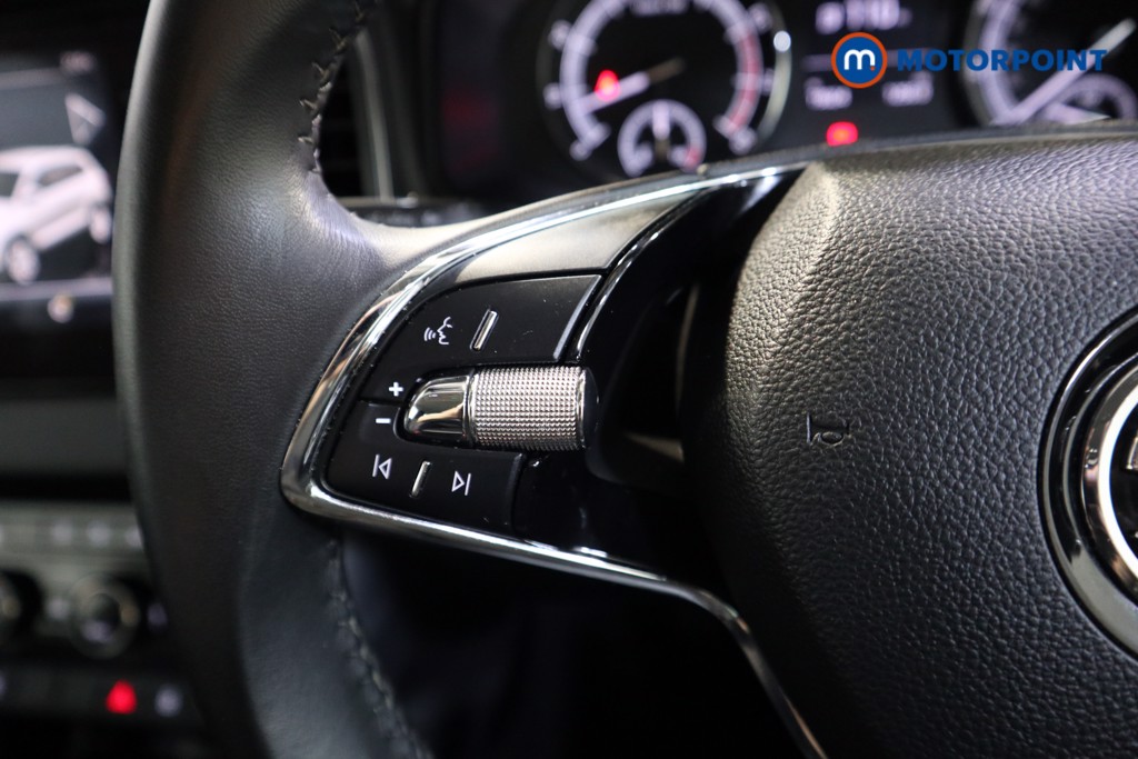 Skoda Karoq SE Manual Petrol SUV - Stock Number (1558011) - 3rd supplementary image