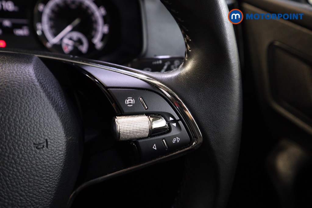 Skoda Karoq SE Manual Petrol SUV - Stock Number (1558011) - 4th supplementary image