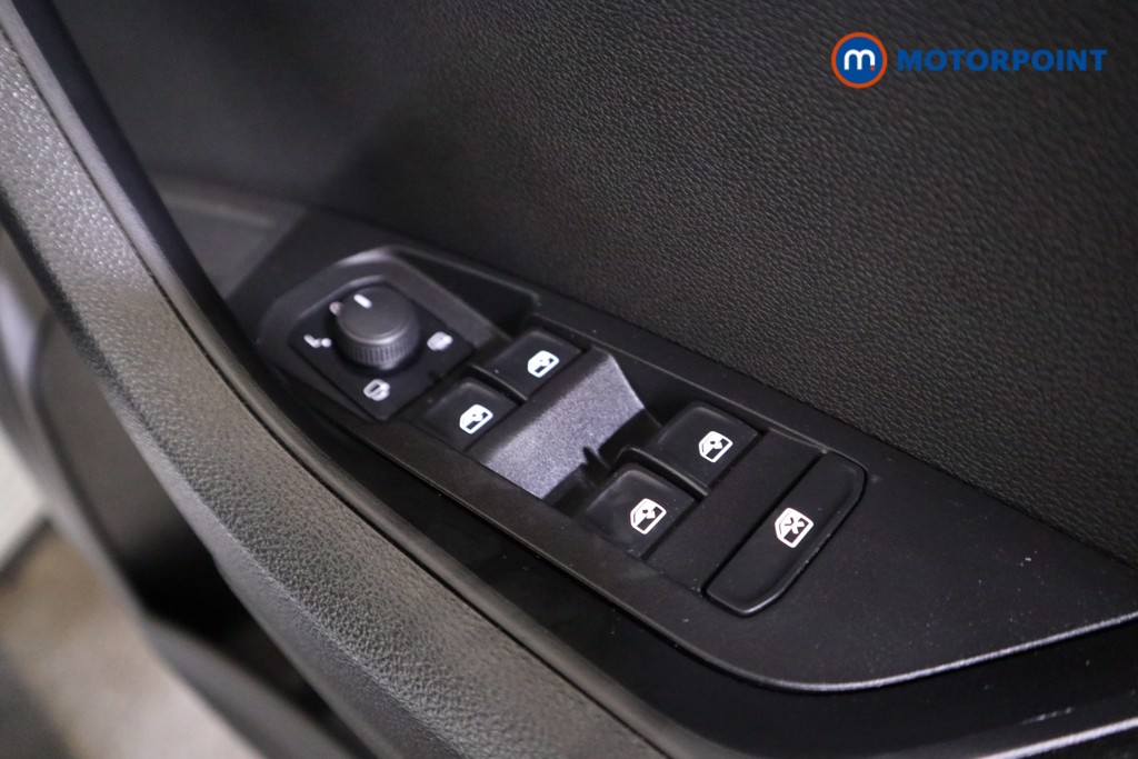 Skoda Karoq SE Manual Petrol SUV - Stock Number (1558011) - 10th supplementary image