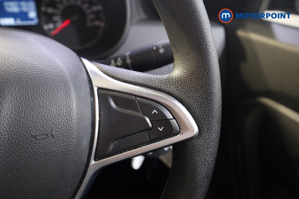 Dacia Duster Essential Manual Petrol SUV - Stock Number (1559062) - 4th supplementary image