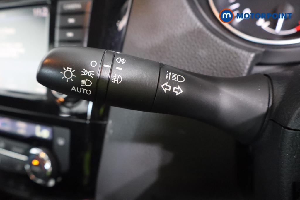 Nissan Qashqai Acenta Premium Manual Petrol SUV - Stock Number (1559420) - 10th supplementary image