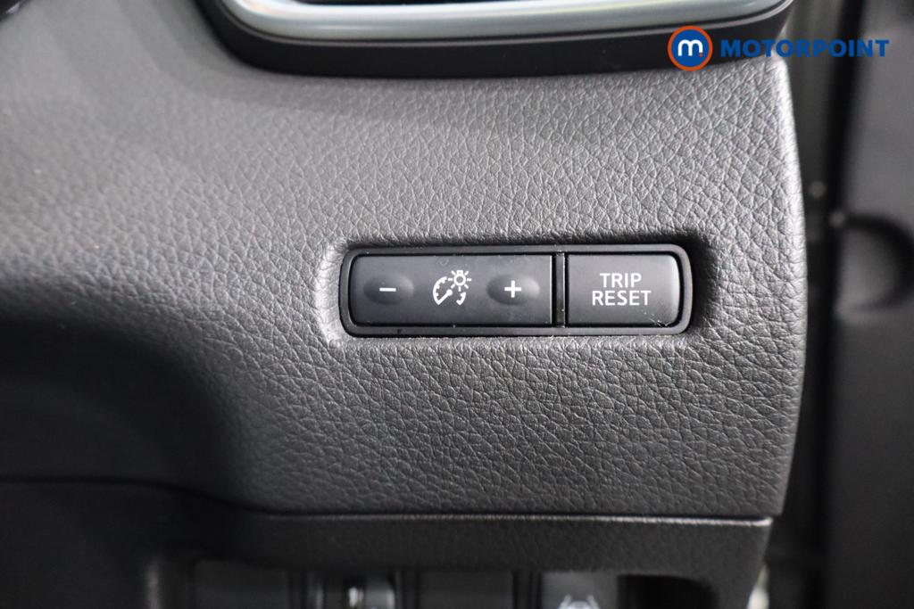 Nissan Qashqai Acenta Premium Manual Petrol SUV - Stock Number (1559420) - 11th supplementary image