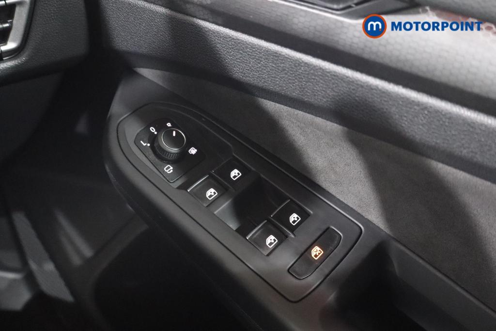 Volkswagen Golf GTI Automatic Petrol Hatchback - Stock Number (1559698) - 12th supplementary image