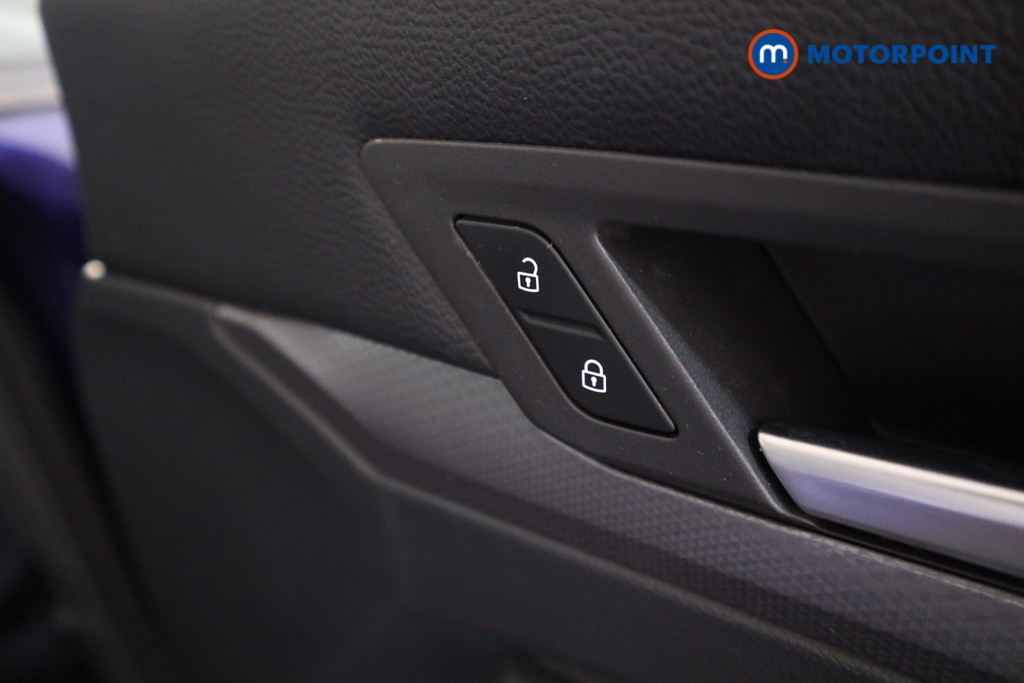 Volkswagen Golf Active Manual Petrol Hatchback - Stock Number (1560157) - 9th supplementary image