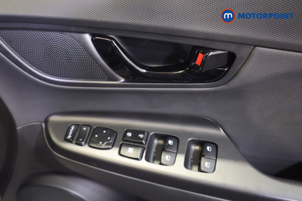 Hyundai Kona Premium Se Automatic Petrol-Electric Hybrid SUV - Stock Number (1563266) - 8th supplementary image