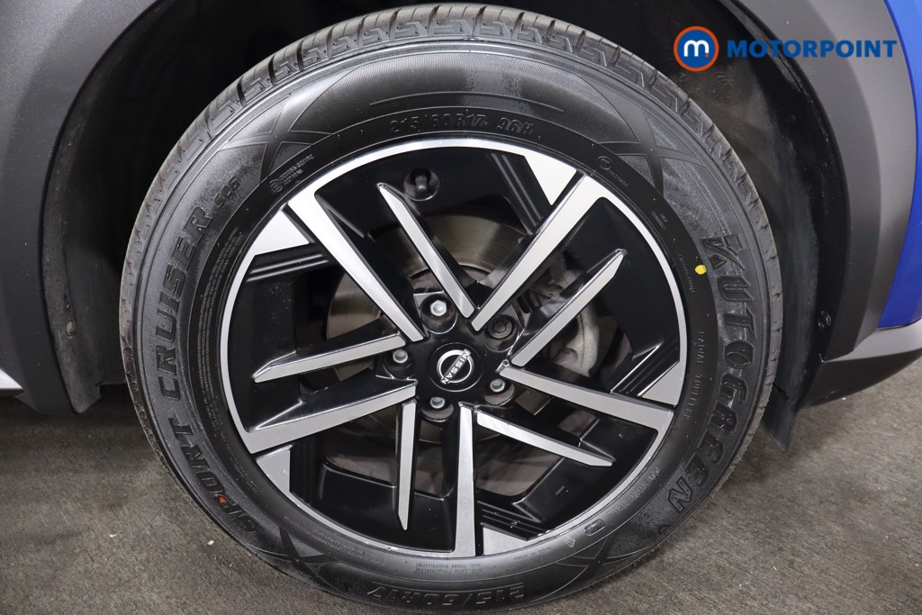 Nissan Juke N-Connecta Manual Petrol SUV - Stock Number (1563451) - 27th supplementary image