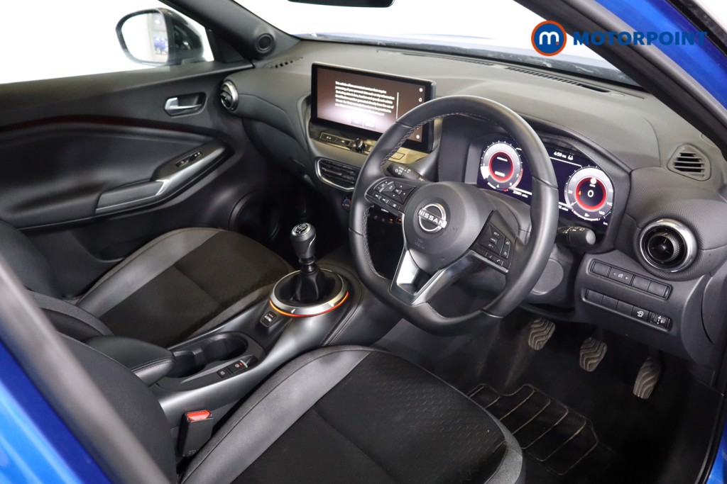 Nissan Juke N-Connecta Manual Petrol SUV - Stock Number (1563451) - 1st supplementary image