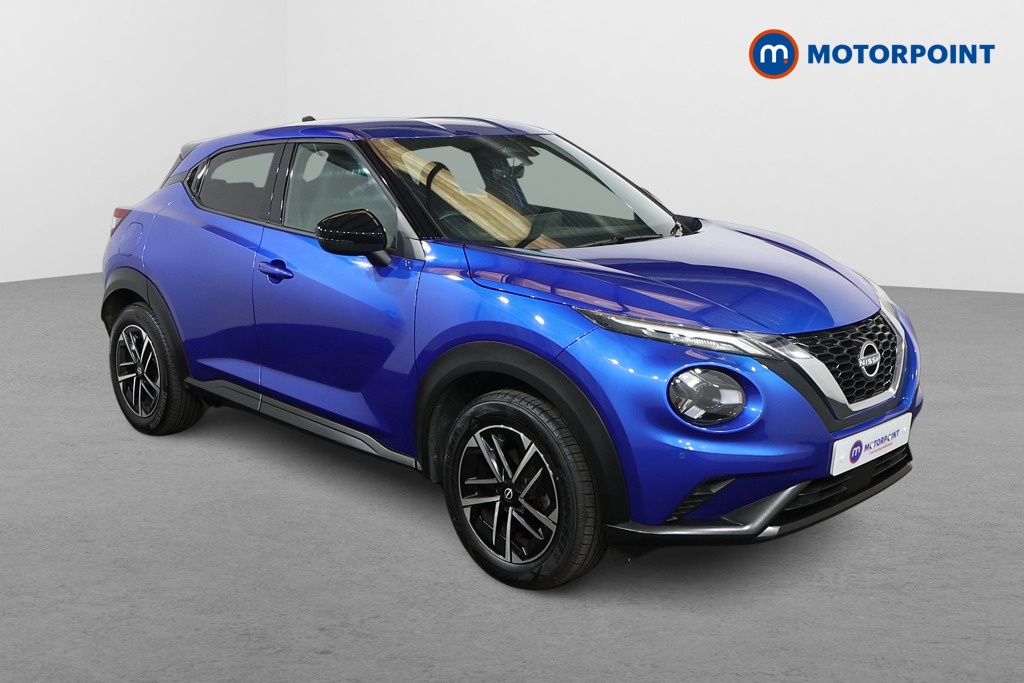 Nissan Juke N-Connecta Manual Petrol SUV - Stock Number (1563451) - Drivers side front corner