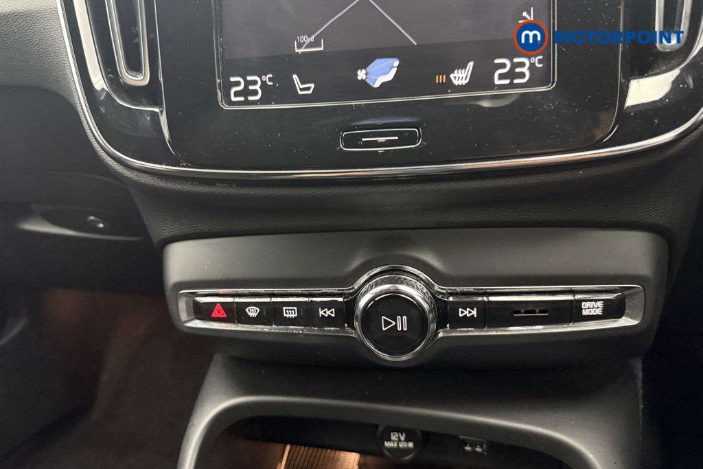 Volvo Xc40 R Design Pro Automatic Petrol SUV - Stock Number (1563573) - 9th supplementary image