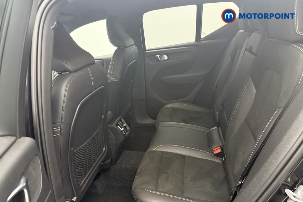 Volvo Xc40 R Design Pro Automatic Petrol SUV - Stock Number (1563573) - 1st supplementary image