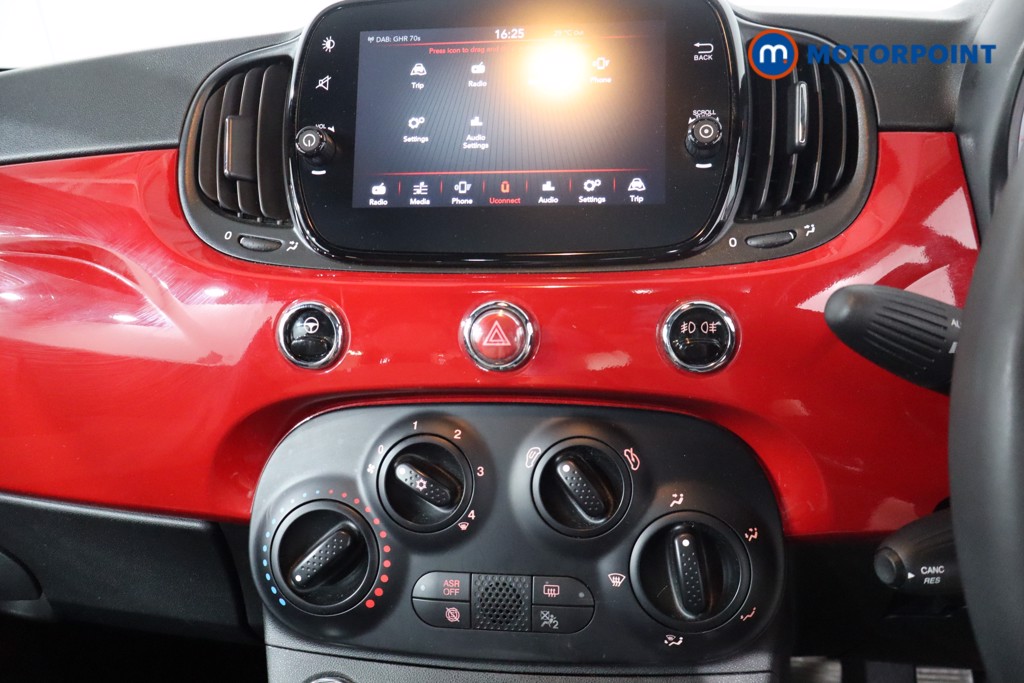 Fiat 500 Dolcevita Manual Petrol-Electric Hybrid Hatchback - Stock Number (1563773) - 17th supplementary image