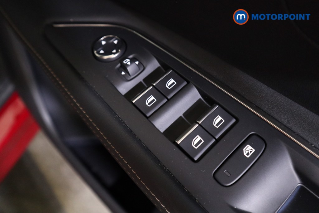 Peugeot 3008 GT Automatic Diesel SUV - Stock Number (1563849) - 9th supplementary image