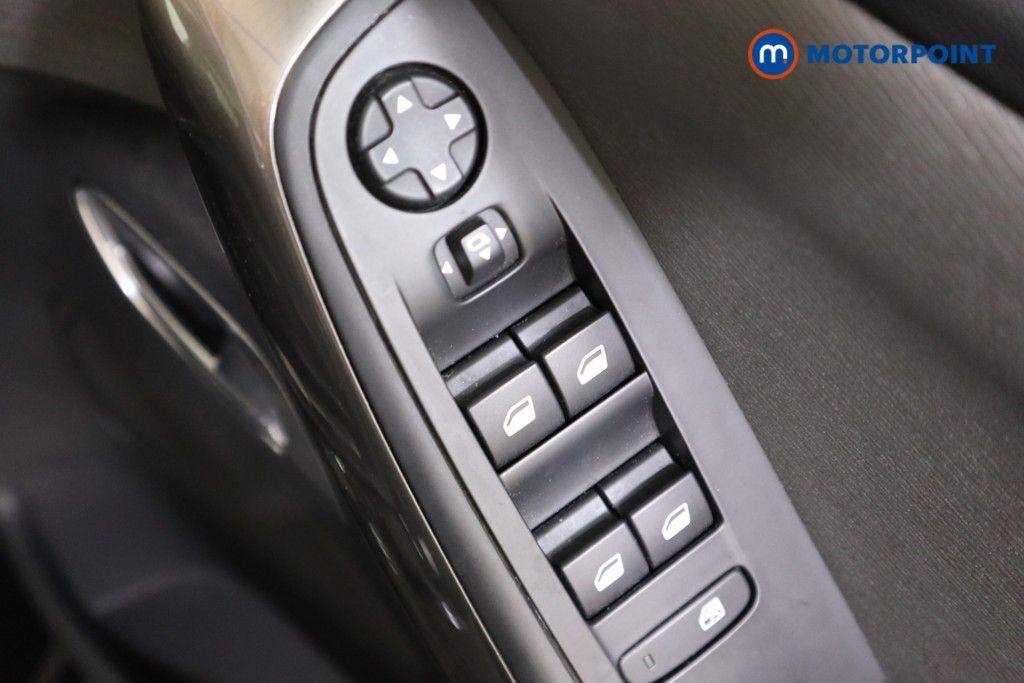 Citroen Grand C4 Spacetourer Shine Automatic Petrol People Carrier - Stock Number (1563986) - 8th supplementary image