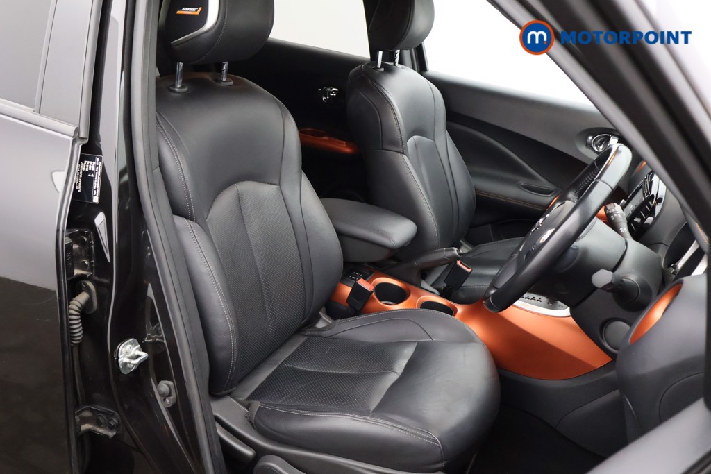 Nissan Juke Tekna Automatic Petrol SUV - Stock Number (1564152) - 9th supplementary image