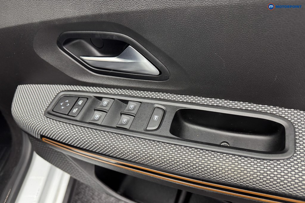 Dacia Sandero Stepway Comfort Manual Petrol Hatchback - Stock Number (1564200) - 21st supplementary image