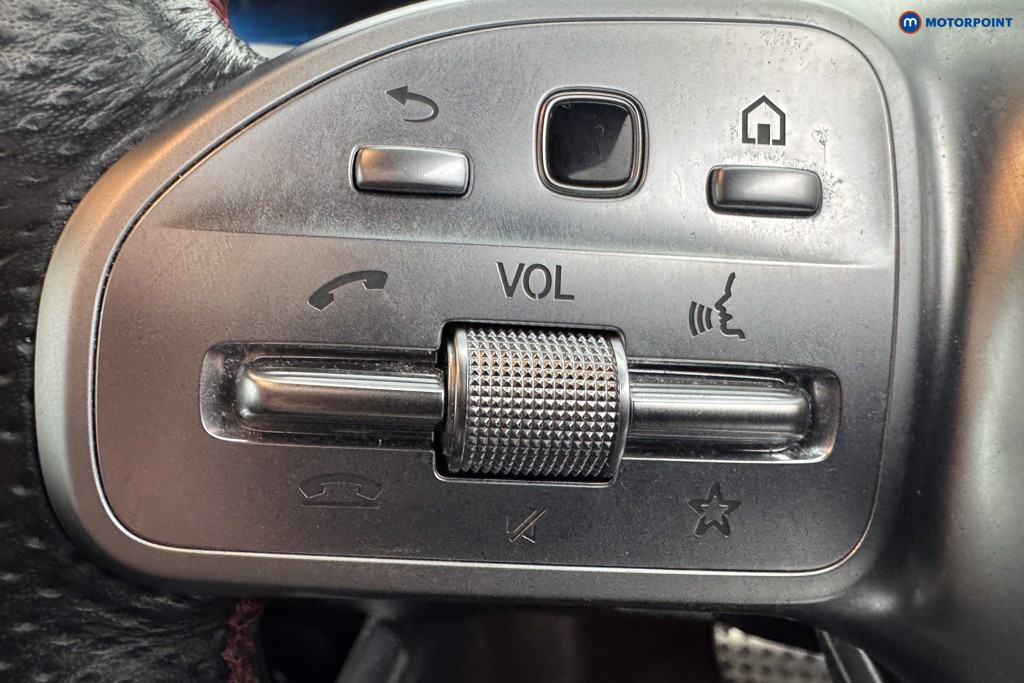 Mercedes-Benz GLB Amg Line Automatic Diesel SUV - Stock Number (1564227) - 18th supplementary image