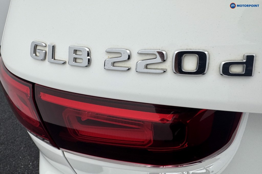 Mercedes-Benz GLB Amg Line Automatic Diesel SUV - Stock Number (1564227) - 32nd supplementary image