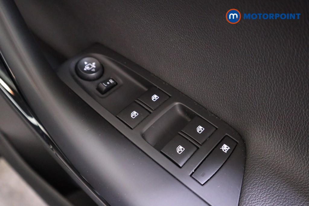 Vauxhall Astra Elite Nav Manual Petrol Hatchback - Stock Number (1564401) - 11th supplementary image