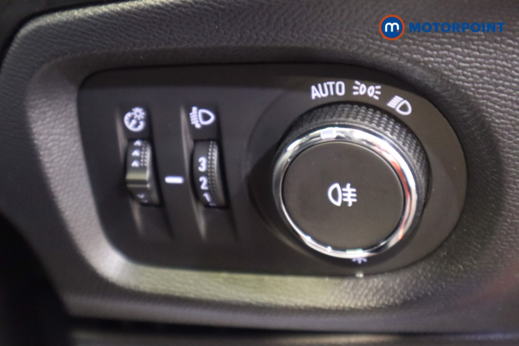 Vauxhall Corsa Se Edition Manual Petrol Hatchback - Stock Number (1564515) - 11th supplementary image