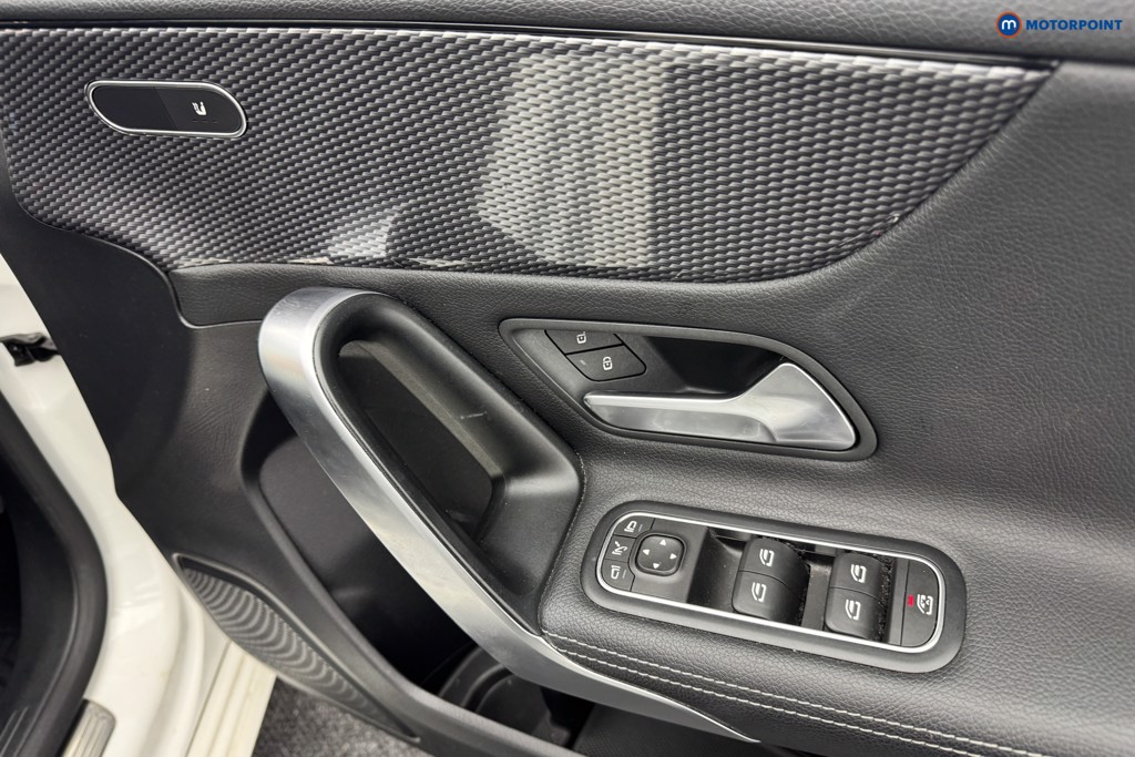 Mercedes-Benz A Class Sport Automatic Diesel Hatchback - Stock Number (1564685) - 23rd supplementary image