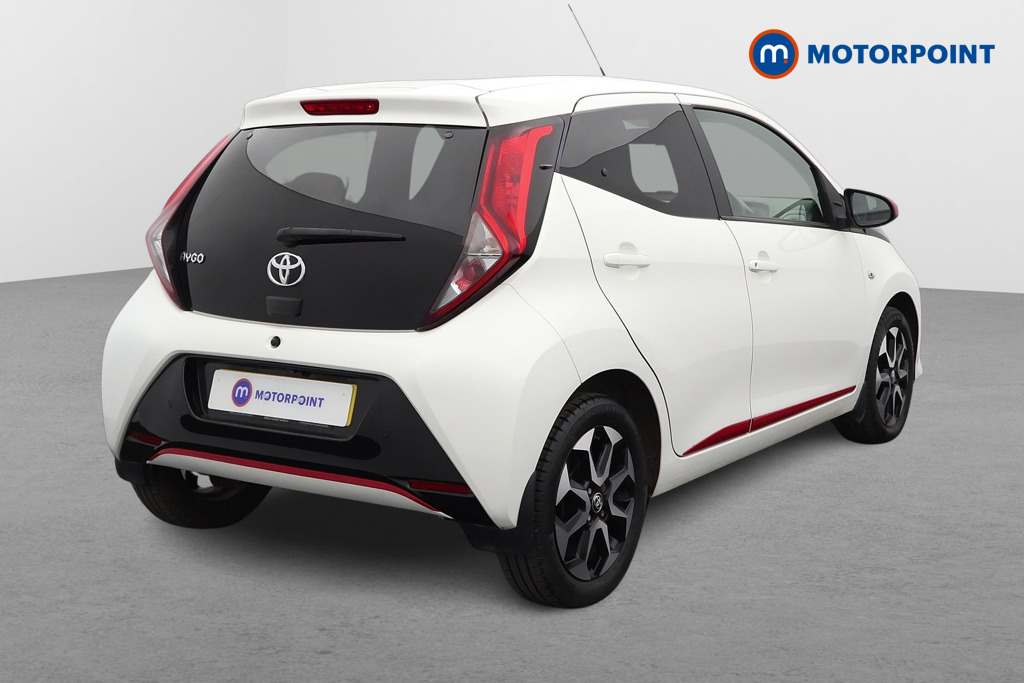 Toyota Aygo X-Trend Automatic Petrol Hatchback - Stock Number (1565473) - Drivers side rear corner
